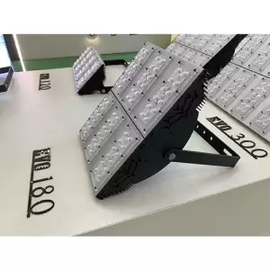 Proiettore industriale Draco180Plus